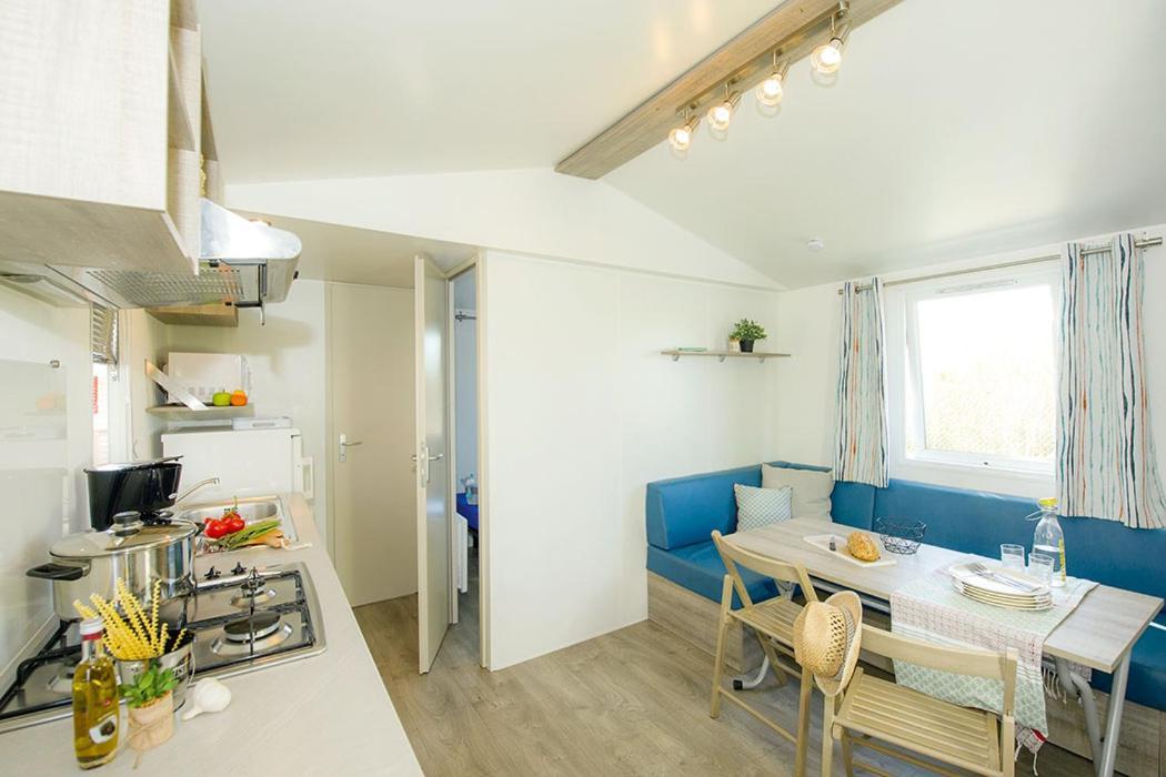 Vacanceselect Mobil Homes - Camping Pineta Sul Mare Camping Village 체제나티코 외부 사진