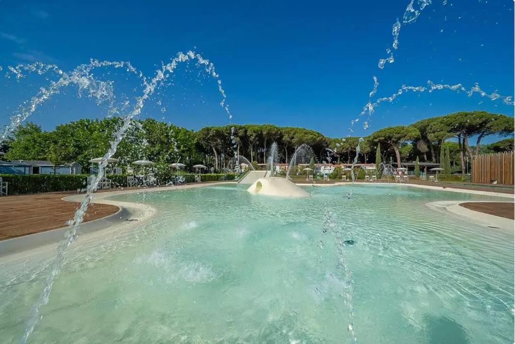 Vacanceselect Mobil Homes - Camping Pineta Sul Mare Camping Village 체제나티코 외부 사진