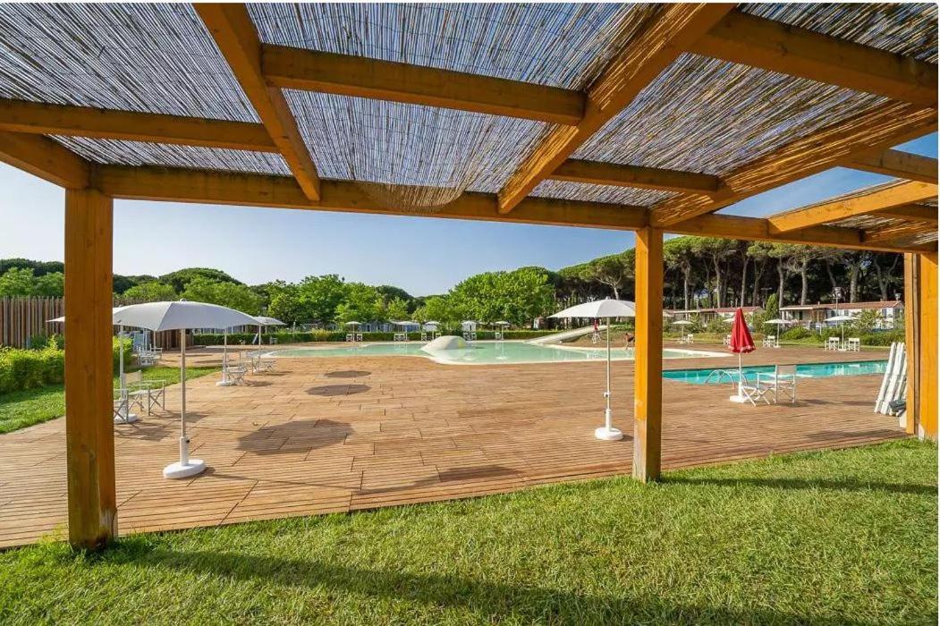 Vacanceselect Mobil Homes - Camping Pineta Sul Mare Camping Village 체제나티코 외부 사진